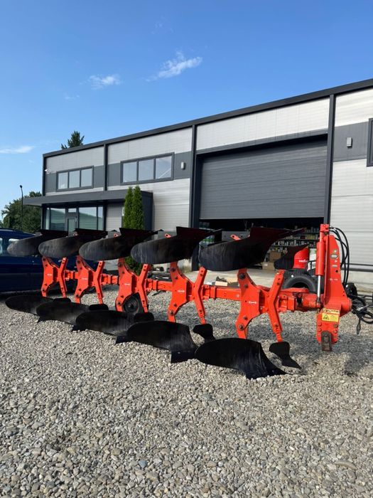 Plug agricol Kuhn Multimaster121-5 trupite