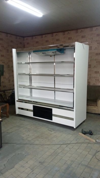Витрина холодильник
