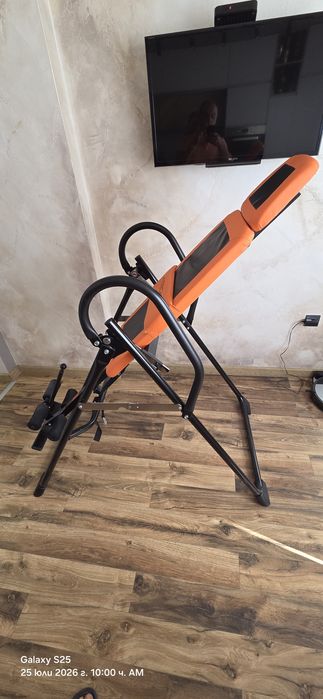 Инверсионна лежанка TECHFIT