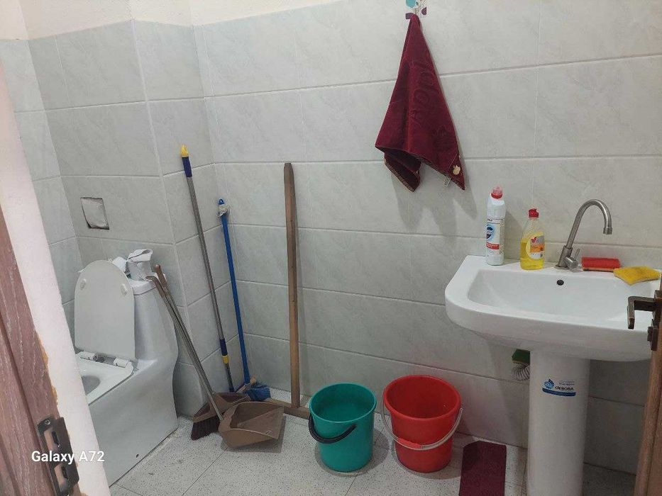 Сдаётся помещение под магазин, офис или услуги - 76кв.м.