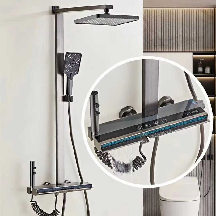 Модерен интелигентен душ с дисплей и LED подсветка D32