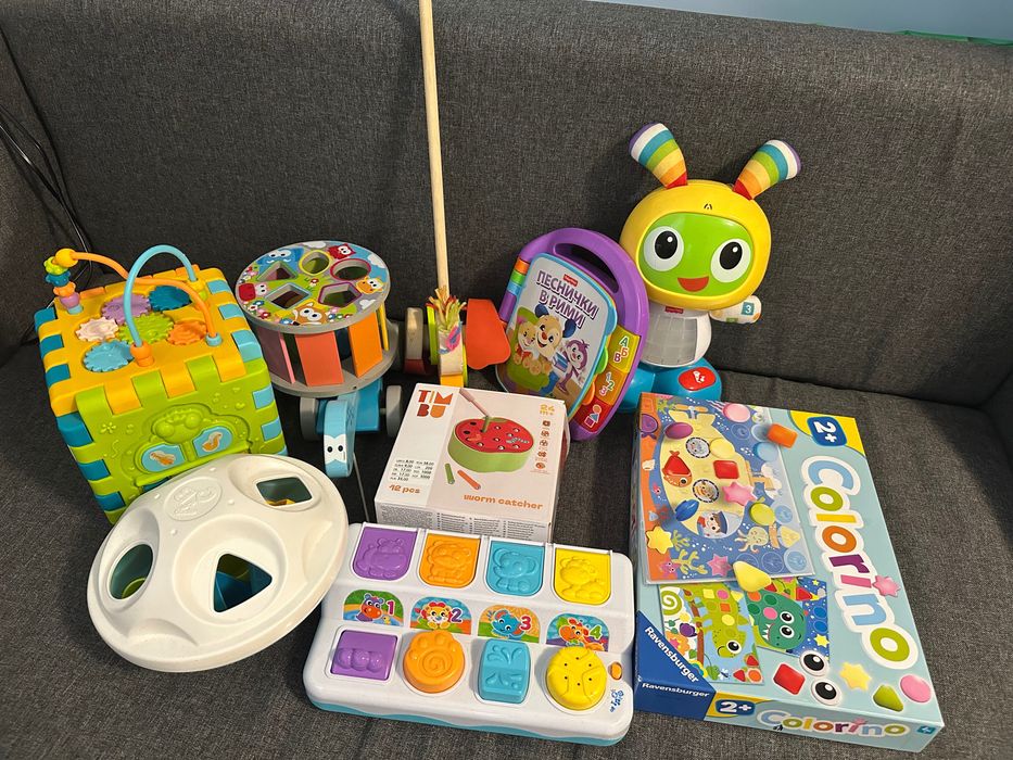 Робот fisher price