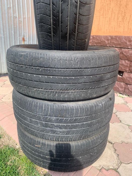 Резина 215/55/17