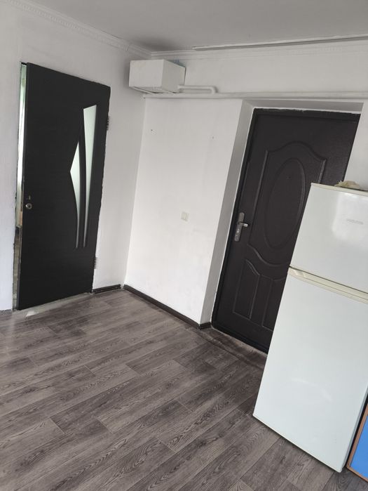 Квартира беріледі 2бөлмелі времянка