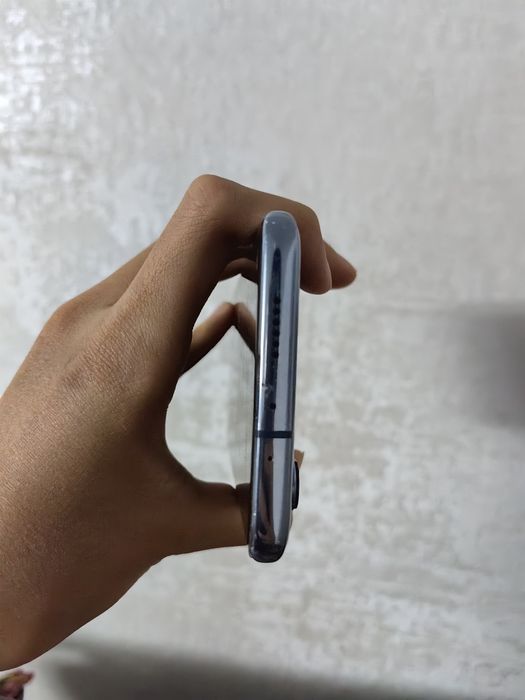 Продаю Xiaomi mi 10