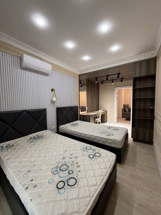 Сдаётся Premium lux 4х ком кв на Узбекистанская ор Эриел дом!