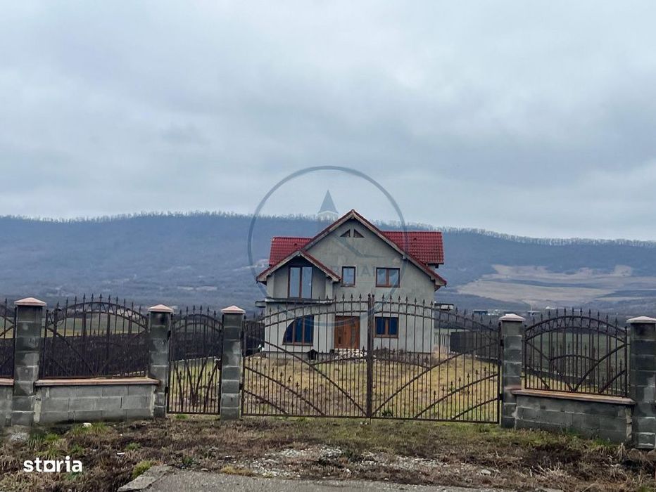 Casa Individuala, 230 mp, 2900 mp teren