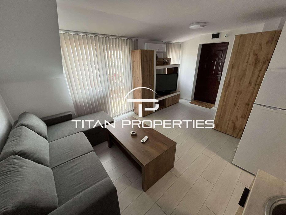 Дава се под наем Двустаен апартамент в Варна, Колхозен пазар - 65 кв.м за 398 € - Снимка #1