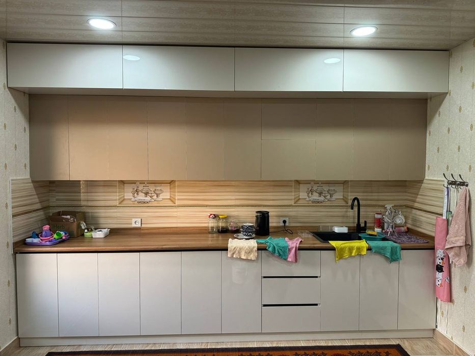 MiR Kuhnya  mebel na zakaz