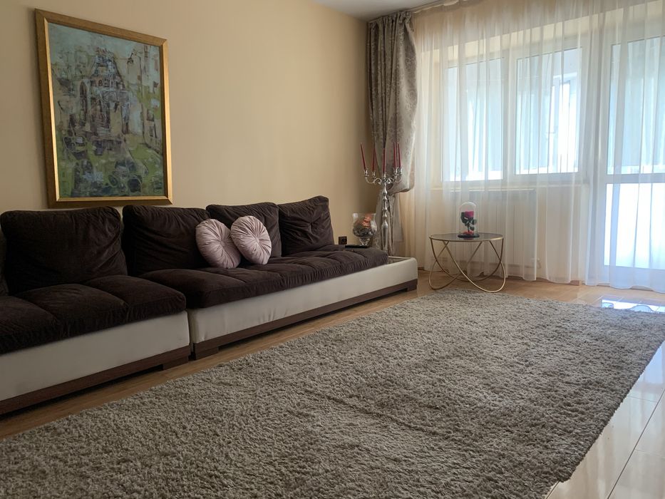 Apartament 3 camere decomandat