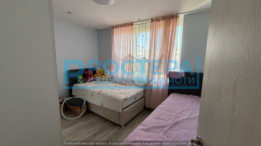 Продава се Четиристаен апартамент в Търговище, Център - 96 кв.м за 675 €/кв.м - Снимка #6