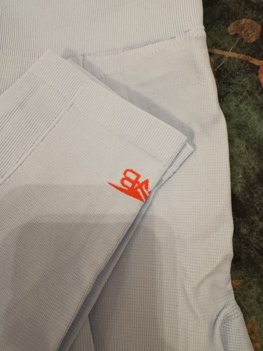 Спортен дамски клин