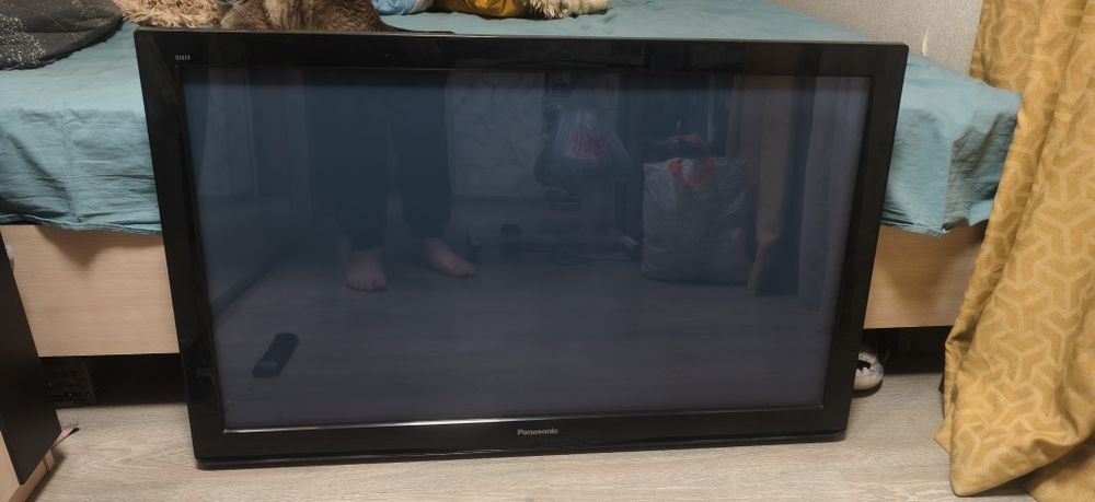 Плазменный телевизор Panasonic 42" (TX-PR42C3)