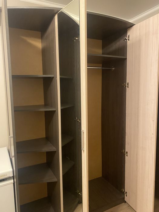 Продам спальний гарнитур