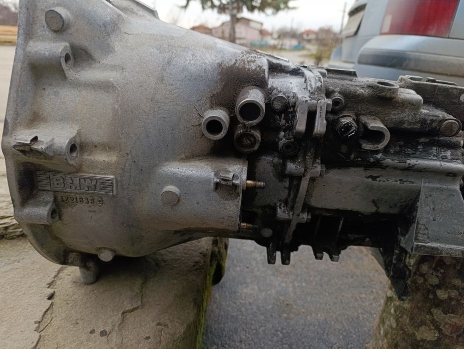 Кутия за BMW E36 1.8