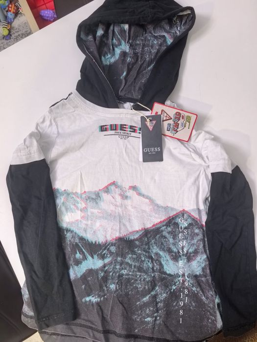 Детска блуза Guess с 3D ефект