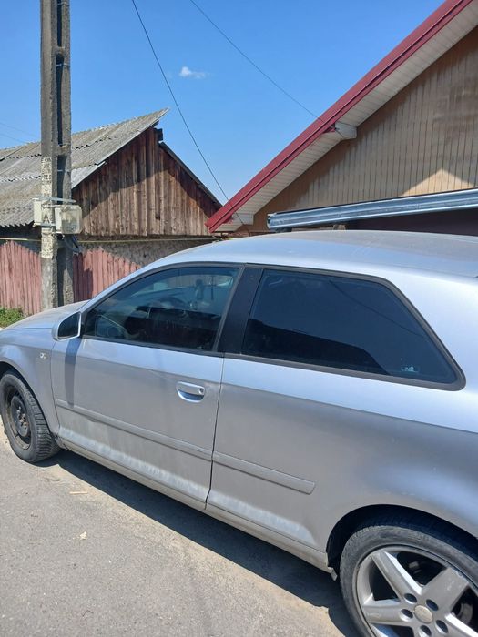 AUDI A3 2004 — imagine 2