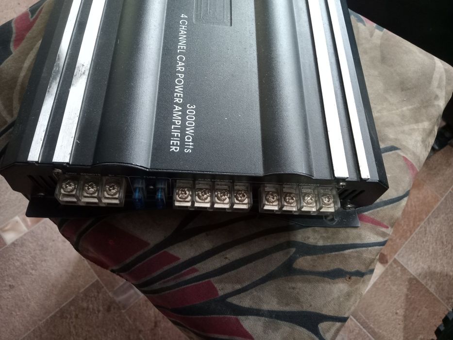 Продам усилитель