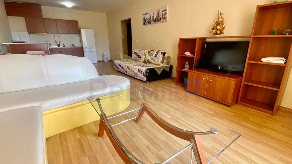 Продава се Тристаен апартамент в к.к. Златни пясъци - 125 кв.м за 960 €/кв.м - Снимка #3