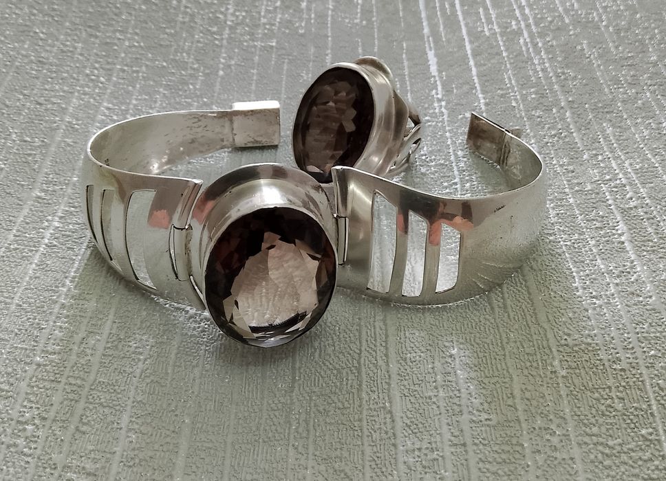 Продам комплект серебро 925 проба