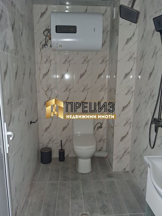 Продава тристаен апартамент