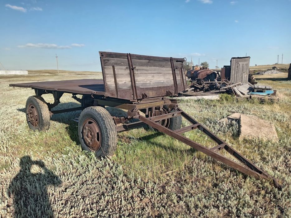 Продам прицеп зиловский