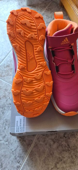 Обувки/боти Adidas 37.5