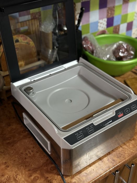 Вакумный упаковщик