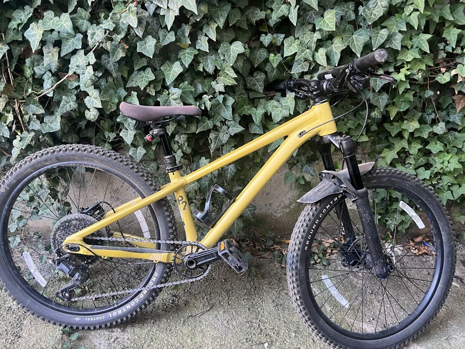 Bicicleta Specialized P.2 2025 – 24”, SRAM, Sa Hidraulica, Dirt Jump MTB