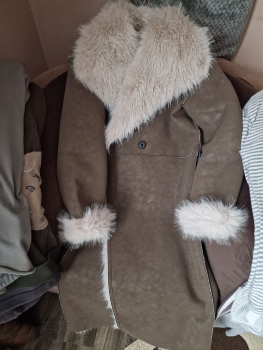 Palton din piele ecologica cu blana artificiala