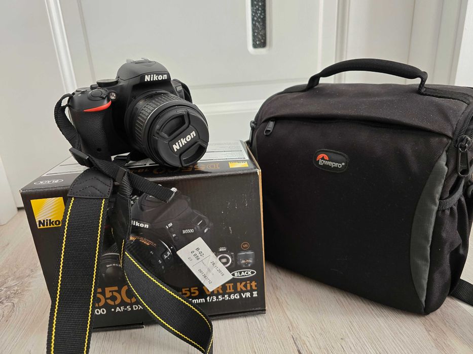 Cameră Nikon D5500