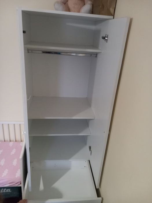 Гардероб+ детско легло