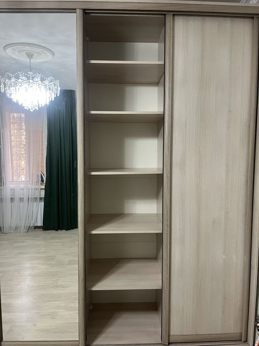 Шкаф-купе, 70 мың теңге