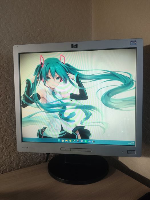 Монитор HP L1706