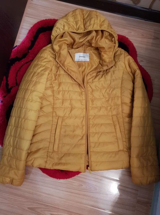 Куртка Stradivarius M-L 46-48 рр Турция новая