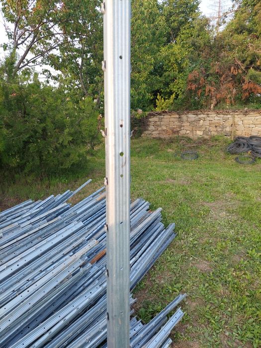 Метални поцинковани колове за лозе,огради и други