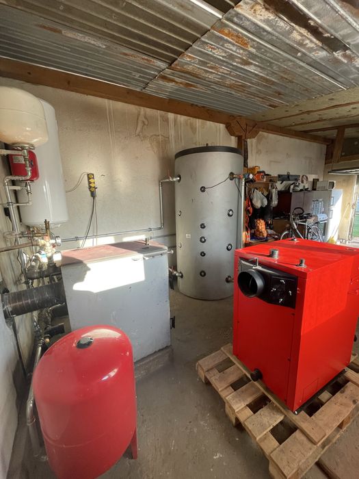 Vand centrala, puffer, boiler.