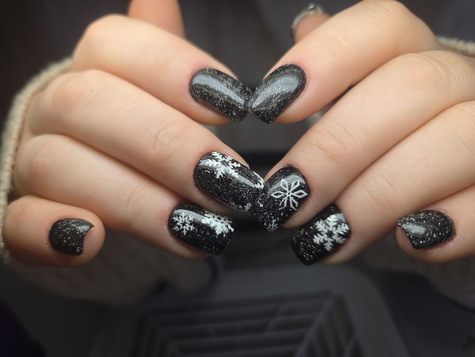 Наращивание ногтей