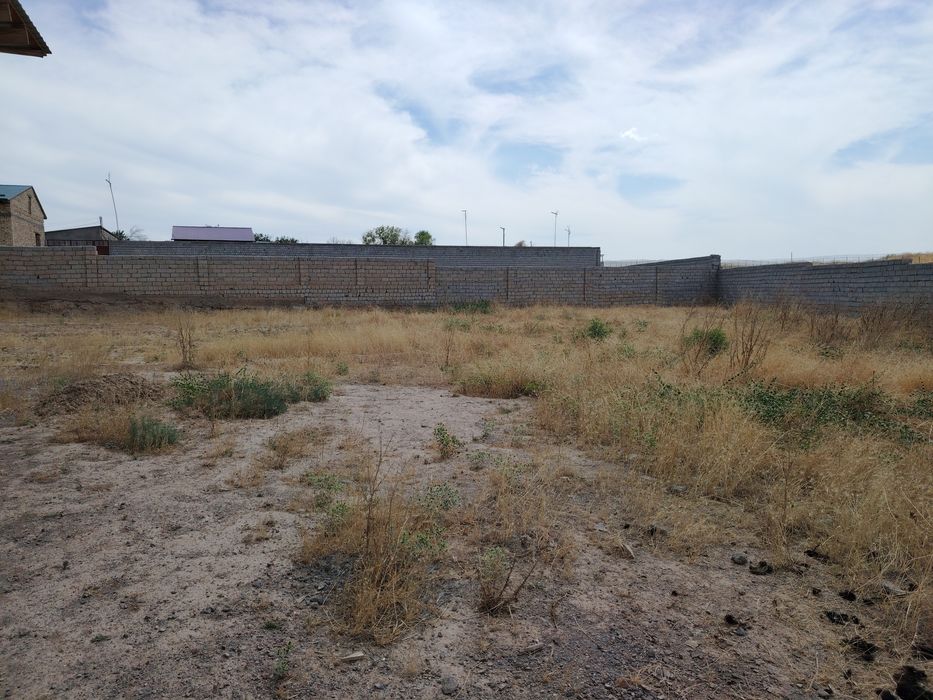 Участка сотилади срочно!