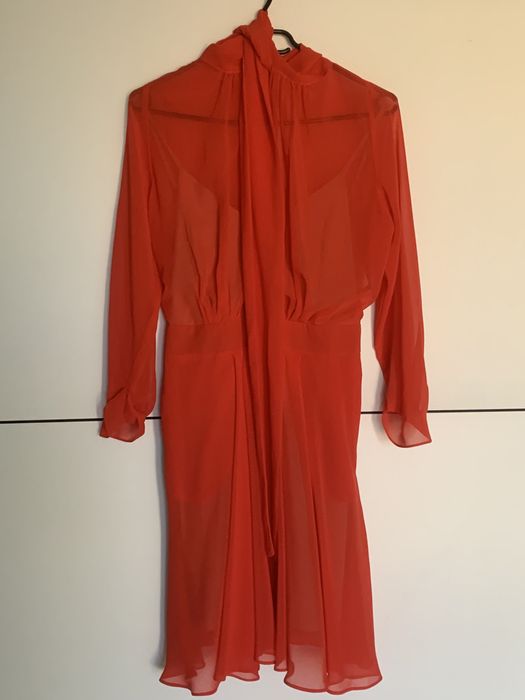 Елегантна рокля Red