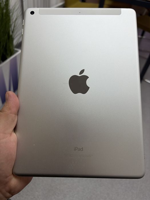 Продам IPAD б/у в рабочем состоянии