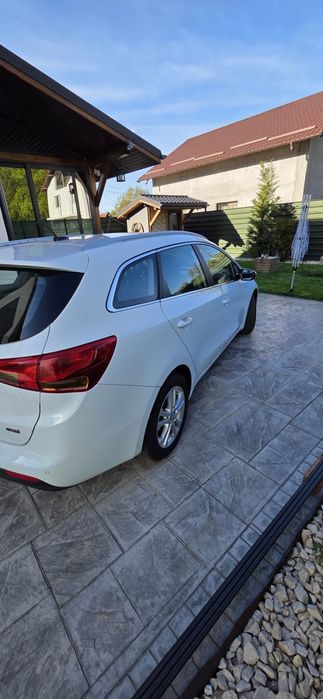 vand kia ceed 2014