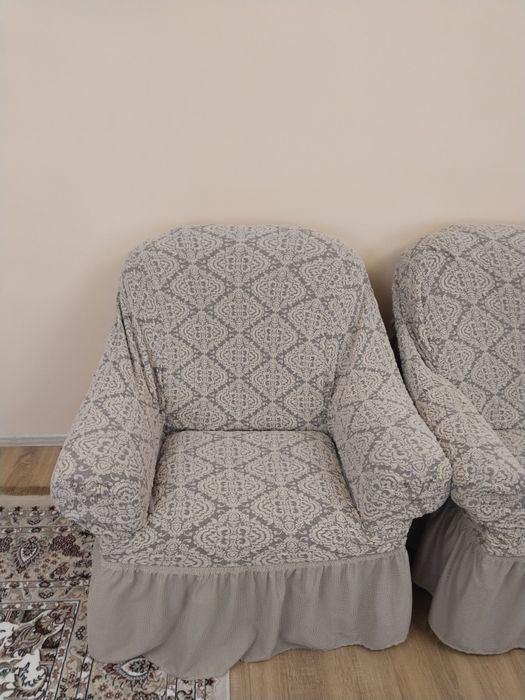 Диван , кресло угалок