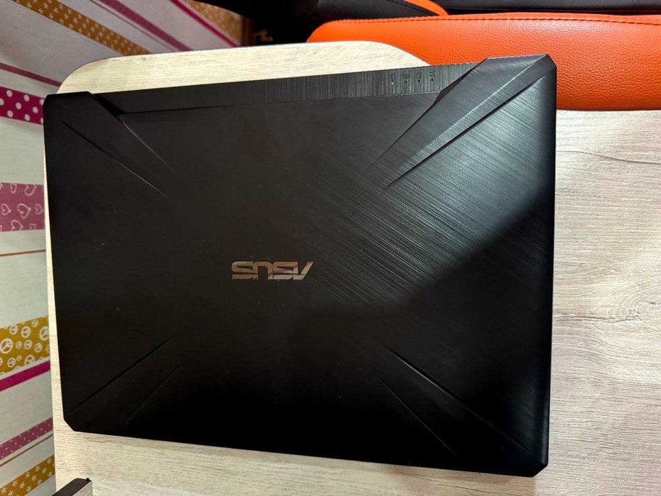 Asus Tuf Gaming FX505DT