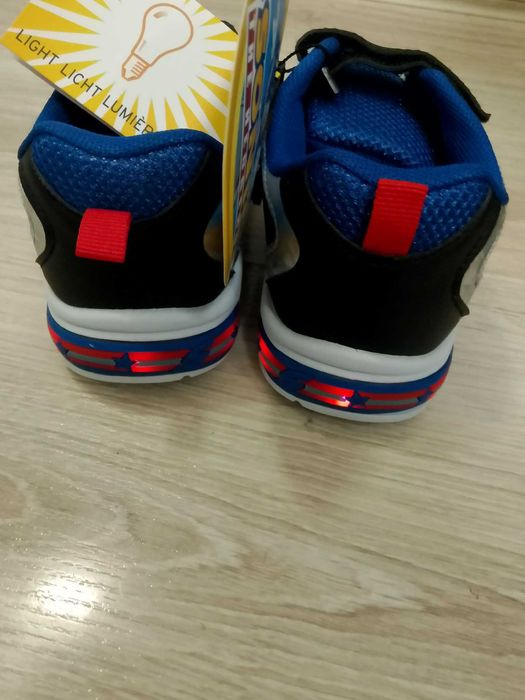 Детски светещи маратонки Sonic