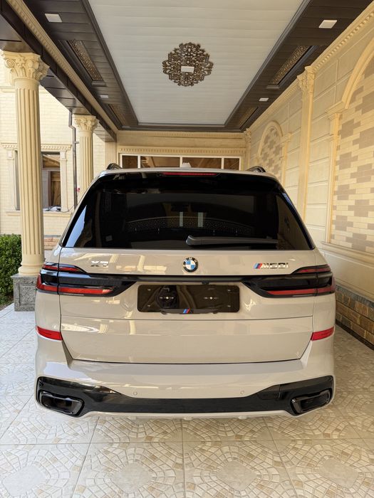 BMW X7 2025 — 3