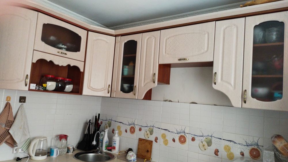 Продается кухонный гарнитур