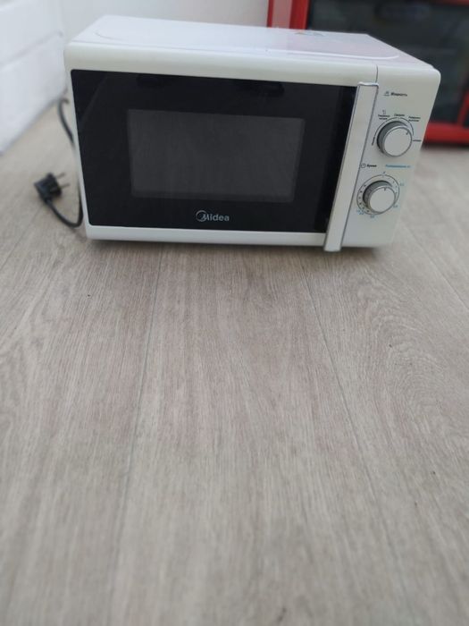 Продаётся микроволновка