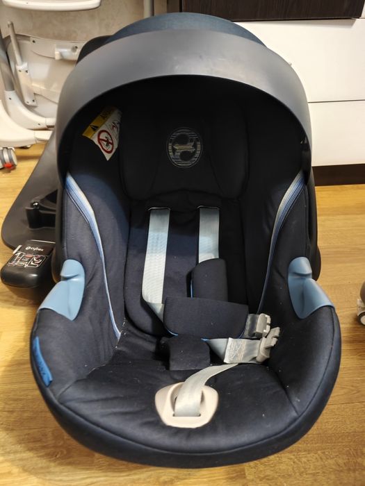 Scoica auto Cybex Aton M + Isofix