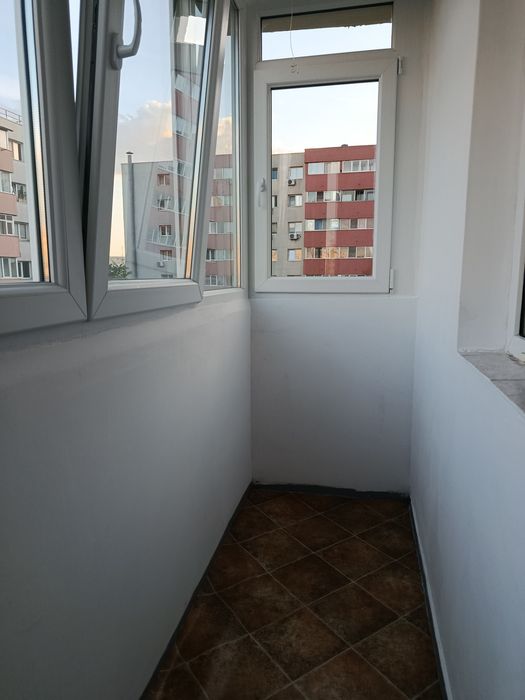 Închiriez apartament cu două camere